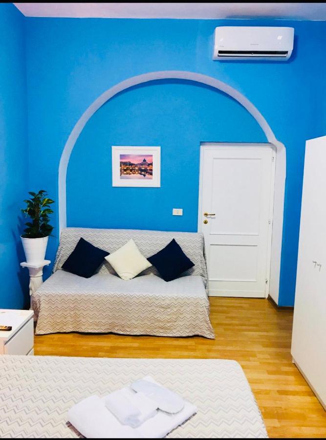 Kambal Maison * Roma